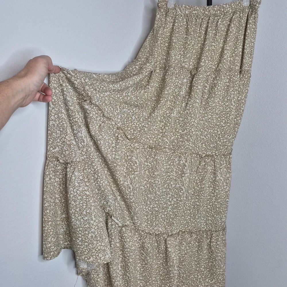 Japna XS Tan Floral Ditsy Tiered Maxi Skirt Rayon‎ Boho Bohemian Cottagecore